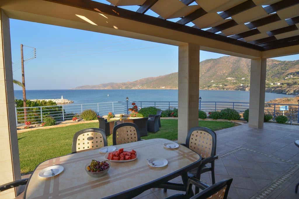 Kalli Villa โพมอส ห้อง รูปภาพ