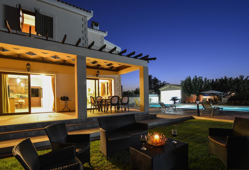 Kalli Villa โพมอส ภายนอก รูปภาพ